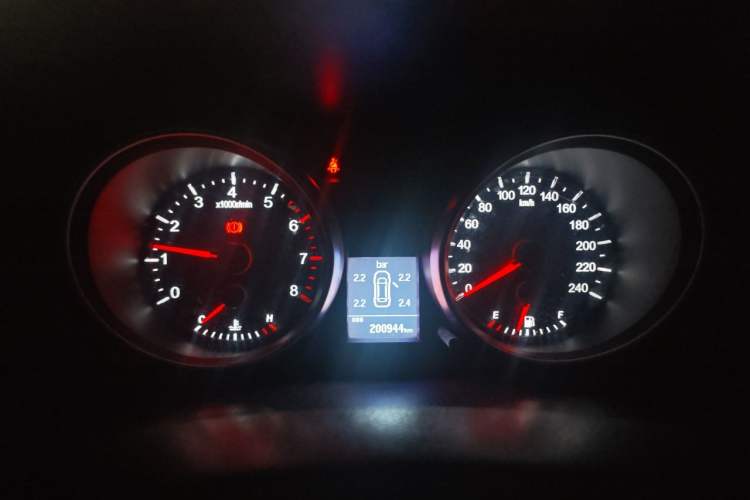 Used Haval H6 2014 Sport Version 1.5T Manual Two-Wheel Drive Elite Edition Instrument Cluster