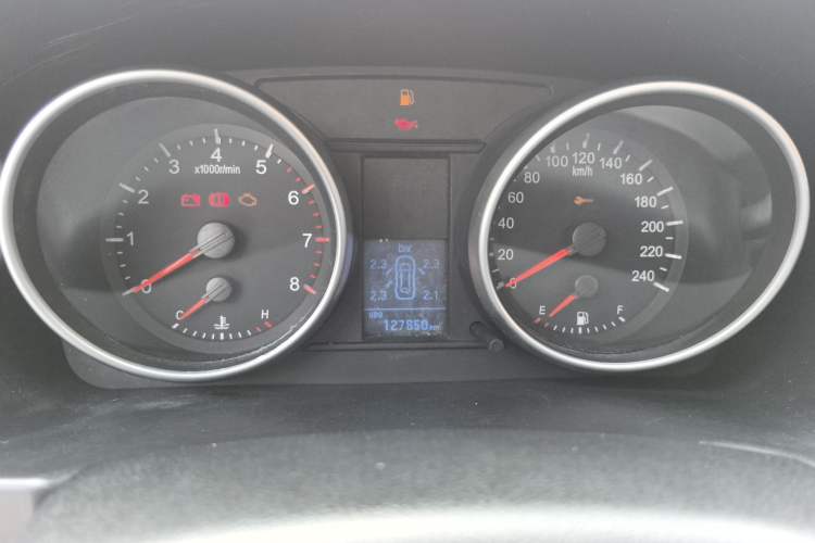 Used Haval H6 2014 Sport Version 1.5T Manual Two-Wheel Drive Elite Edition Instrument Cluster