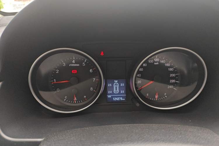 Used Haval H6 2014 Sport Version 1.5T Manual Two-Wheel Drive Elite Edition Instrument Cluster