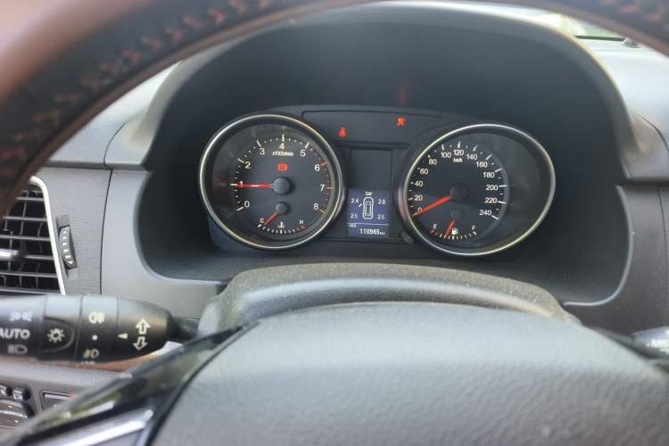 Used Haval H6 2014 Sport Version 1.5T Manual Two-Wheel Drive Elite Edition Instrument Cluster