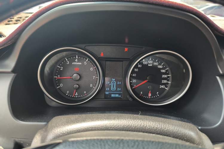 Used Haval H6 2014 Sport Version 1.5T Manual Two-Wheel Drive Elite Edition Instrument Cluster