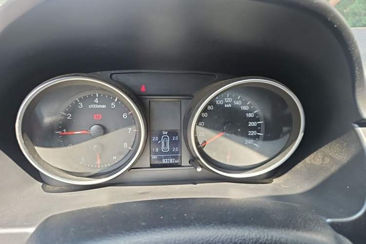 Used Haval H6 2014 Sport Version 1.5T Manual Two-Wheel Drive Elite Edition Instrument Cluster