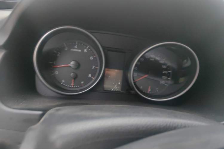 Used Haval H6 2014 Sport Version 1.5T Manual Two-Wheel Drive Elite Edition Instrument Cluster