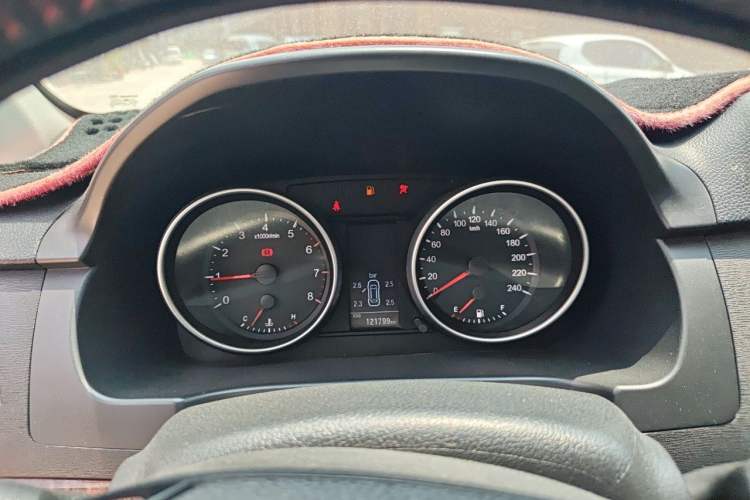 Used Haval H6 2014 Sport Version 1.5T Manual Two-Wheel Drive Elite Edition Instrument Cluster