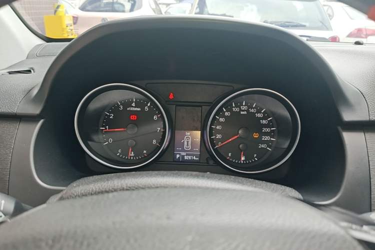 Used Haval H6 2014 Sport Edition 2.4L Automatic Elite Model Instrument Cluster