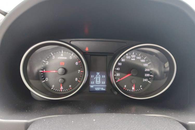 Used Haval H6 2014 Sport Version 1.5T Manual Two-Wheel Drive Elite Edition Instrument Cluster