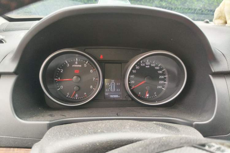 Used Haval H6 2014 Sport Version 1.5T Manual Two-Wheel Drive Elite Edition Instrument Cluster