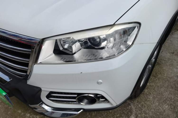 Used Haval H6 2014 Sport Version 1.5T Manual Two-Wheel Drive Elite Edition Left Front Headlight
