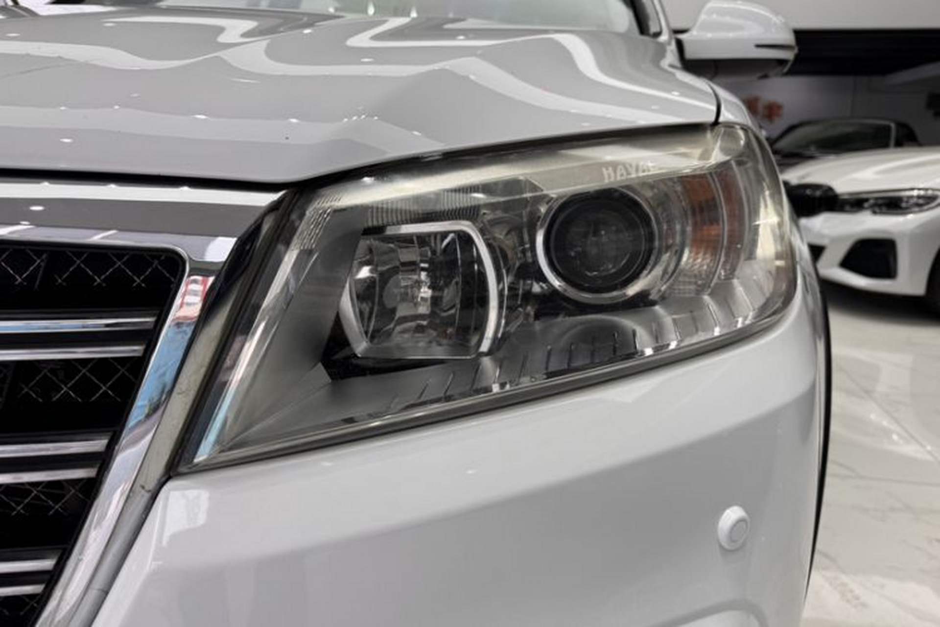 Used Haval H6 2014 Sport Version 1.5T Manual Two-Wheel Drive Elite Edition Left Front Headlight