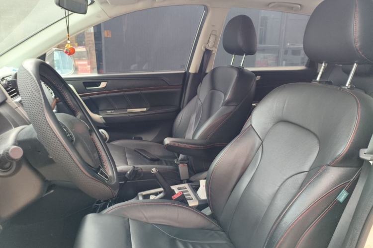 Used Haval H6 2014 Sport Version 1.5T Manual Two-Wheel Drive Elite Edition Left Front Seat
