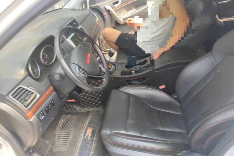 Used Haval H6 2014 Sport Version 1.5T Manual Two-Wheel Drive Elite Edition Left Front Seat