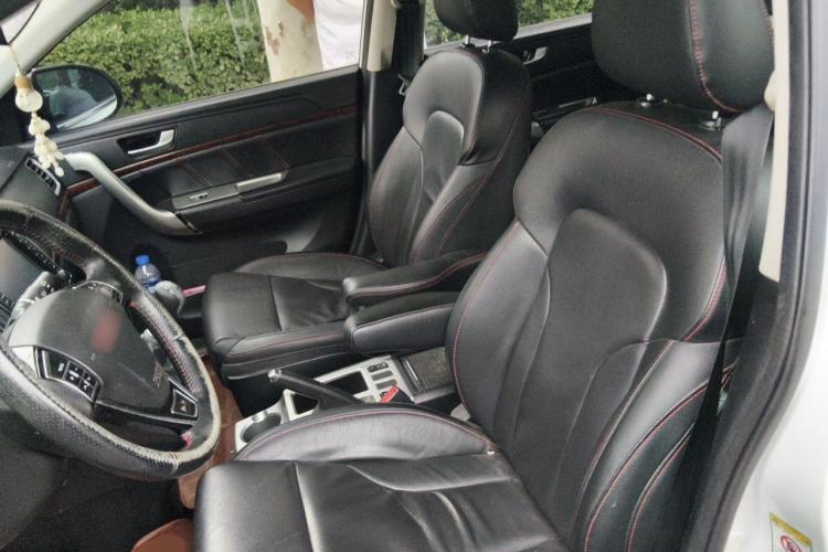Used Haval H6 2014 Sport Version 1.5T Manual Two-Wheel Drive Elite Edition Left Front Seat