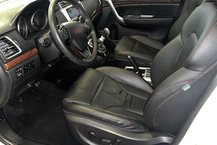 Used Haval H6 2014 Sport Version 1.5T Manual Two-Wheel Drive Elite Edition Left Front Seat