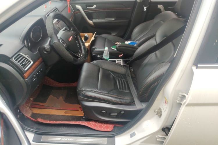 Used Haval H6 2014 Sport Version 1.5T Manual Two-Wheel Drive Elite Edition Left Front Seat