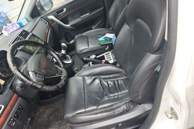 Used Haval H6 2014 Sport Edition 2.0T Diesel Manual Two-Wheel-Drive Elite Model Left Front Seat