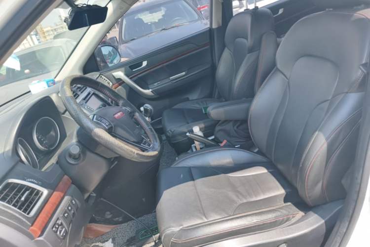 Used Haval H6 2014 Sport Edition 2.0T Diesel Manual Two-Wheel-Drive Elite Model Left Front Seat