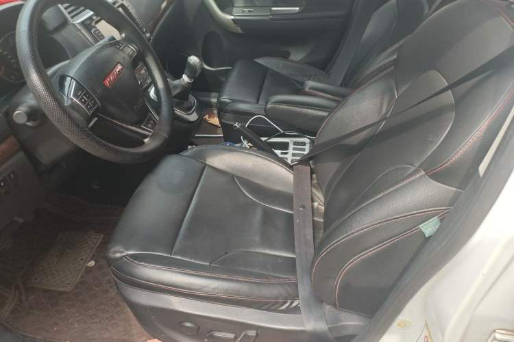 Used Haval H6 2014 Sport Version 1.5T Manual Two-Wheel Drive Elite Edition Left Front Seat