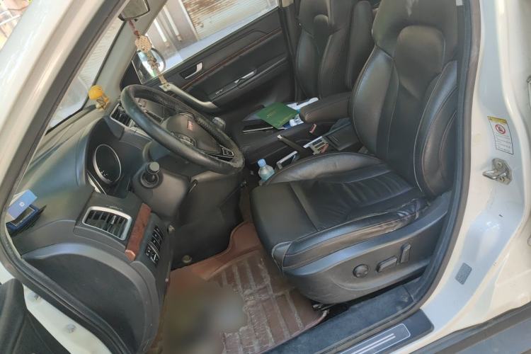 Used Haval H6 2014 Sport Version 1.5T Manual Two-Wheel Drive Elite Edition Left Front Seat