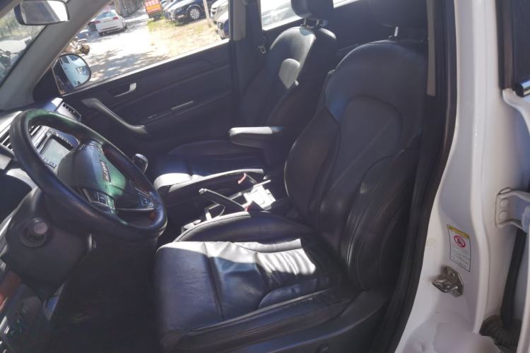Used Haval H6 2014 Sport Version 1.5T Manual Two-Wheel Drive Elite Edition Left Front Seat