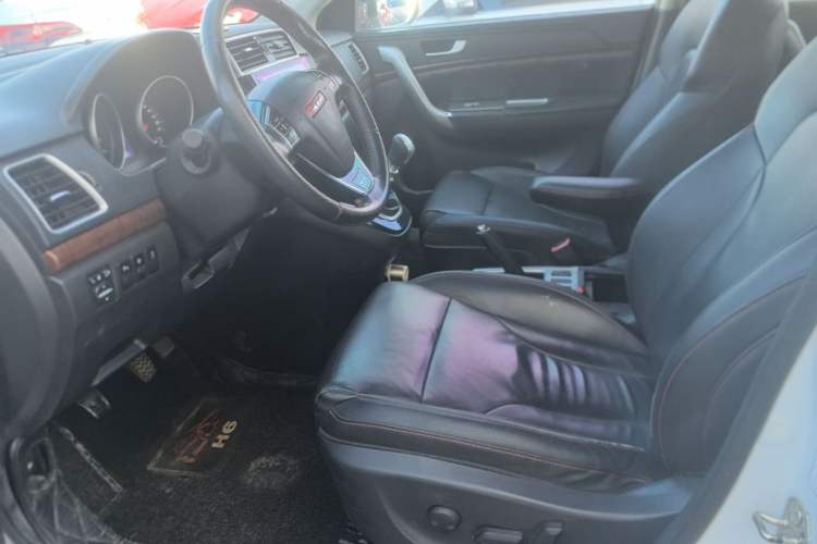 Used Haval H6 2014 Sport Version 1.5T Manual Two-Wheel Drive Elite Edition Left Front Seat
