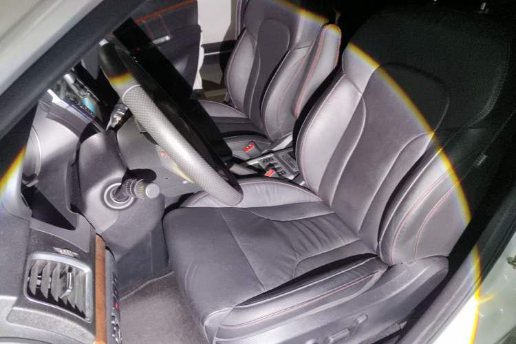 Used Haval H6 2014 Sport Edition 2.0T Diesel Manual 4x4 Elite Model Left Front Seat