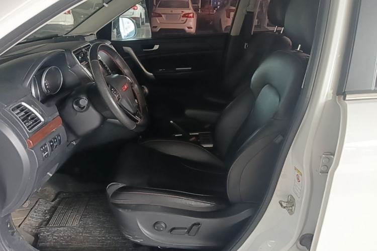 Used Haval H6 2014 Sport Version 1.5T Manual Two-Wheel Drive Elite Edition Left Front Seat
