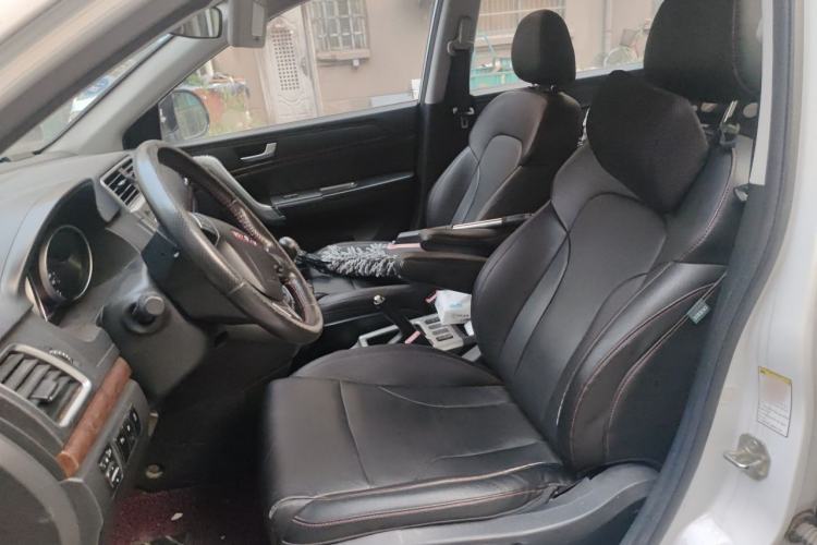 Used Haval H6 2014 Upgraded Model 1.5T Manual Two-Wheel Drive Elite Version Left Front Seat