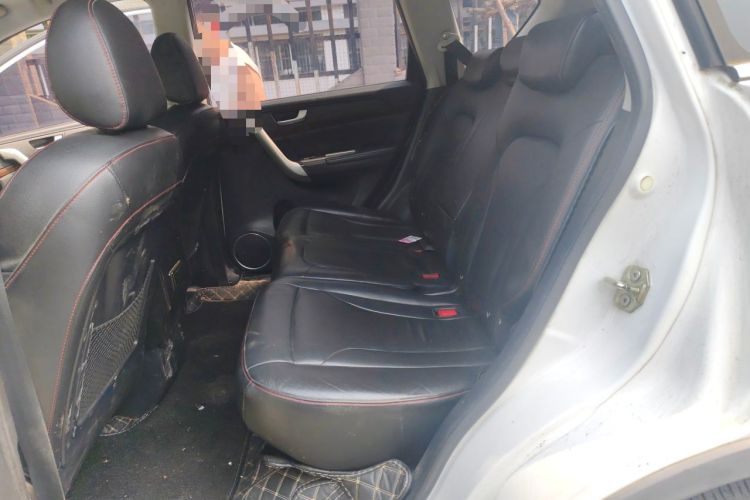 Used Haval H6 2014 Sport Version 1.5T Manual Two-Wheel Drive Elite Edition Left Rear Seat