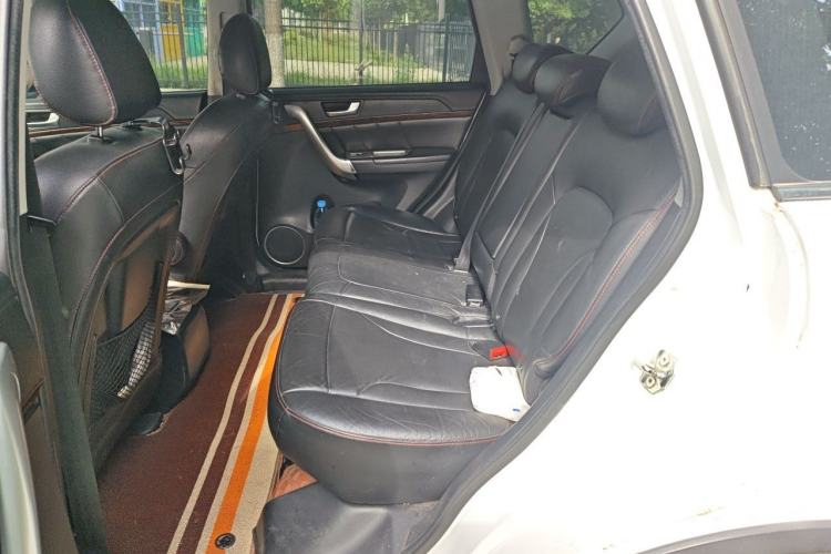 Used Haval H6 2014 Sport Version 1.5T Manual Two-Wheel Drive Elite Edition Left Rear Seat