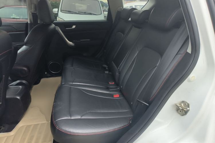 Used Haval H6 2014 Sport Version 1.5T Manual Two-Wheel Drive Elite Edition Left Rear Seat