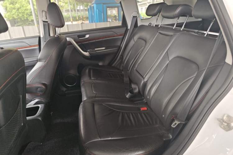 Used Haval H6 2014 Sport Version 1.5T Manual Two-Wheel Drive Elite Edition Left Rear Seat