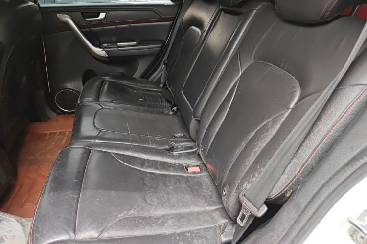 Used Haval H6 2014 Sport Version 1.5T Manual Two-Wheel Drive Elite Edition Left Rear Seat