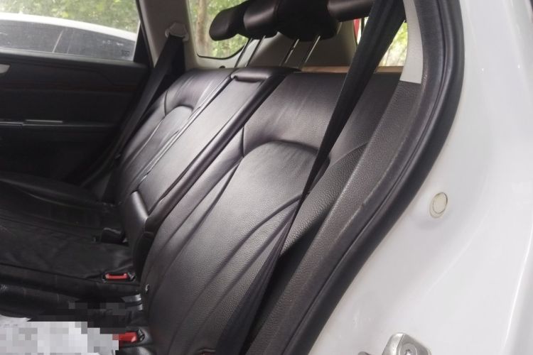 Used Haval H6 2014 Sport Version 1.5T Manual Two-Wheel Drive Elite Edition Left Rear Seat