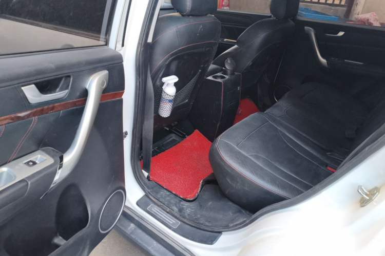 Used Haval H6 2014 Sport Edition 2.4L Automatic Elite Model Left Rear Seat