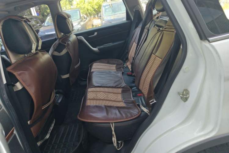 Used Haval H6 2014 Sport Version 1.5T Manual Two-Wheel Drive Elite Edition Left Rear Seat