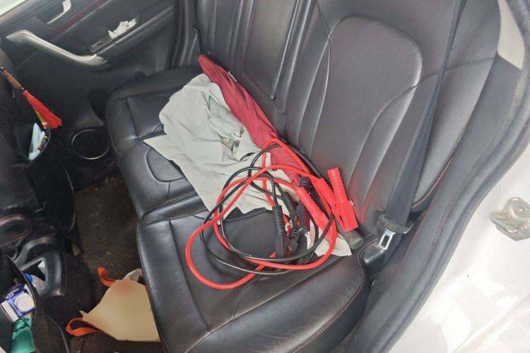Used Haval H6 2014 Sport Version 1.5T Manual Two-Wheel Drive Elite Edition Left Rear Seat