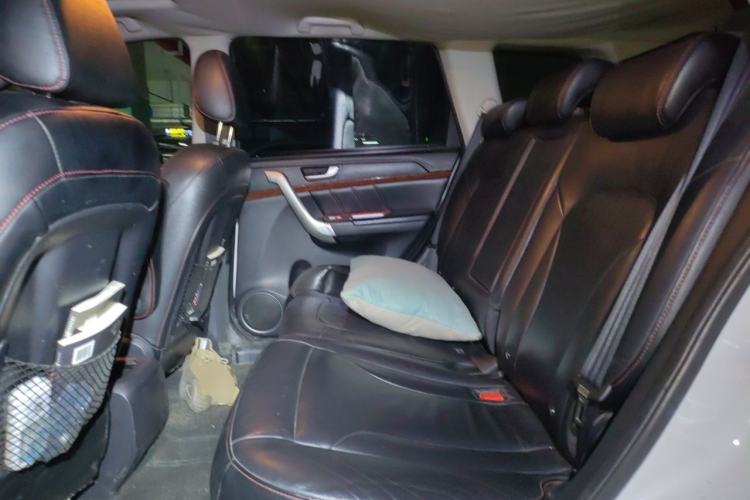 Used Haval H6 2014 Sport Version 1.5T Manual Two-Wheel Drive Elite Edition Left Rear Seat