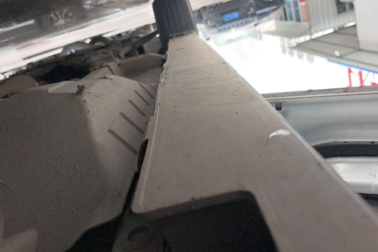 Used Haval H6 2014 Sport Version 1.5T Manual Two-Wheel Drive Elite Edition Left Side Sill