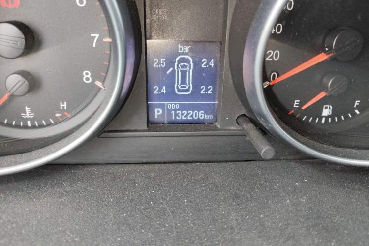 Used Haval H6 2014 Sport Edition 2.4L Automatic Elite Model Odometer Close Up