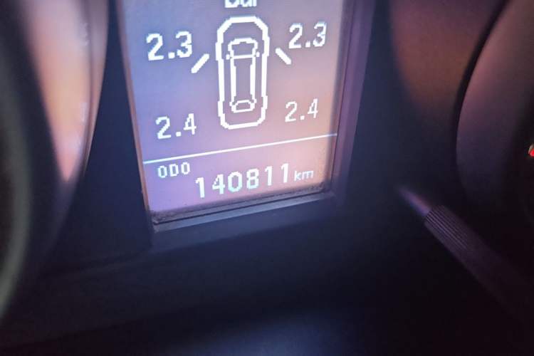 Used Haval H6 2014 Sport Version 1.5T Manual Two-Wheel Drive Elite Edition Odometer Close Up