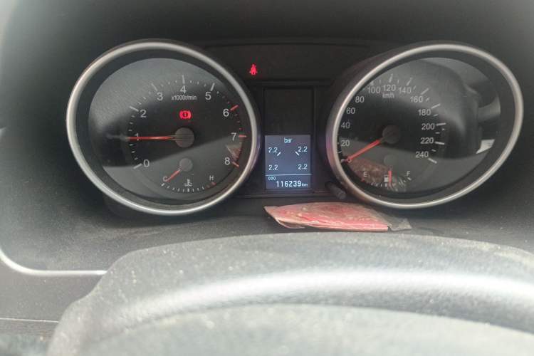 Used Haval H6 2014 Sport Version 1.5T Manual Two-Wheel Drive Elite Edition Odometer Close Up