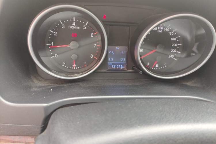 Used Haval H6 2014 Sport Version 1.5T Manual Two-Wheel Drive Elite Edition Odometer Close Up