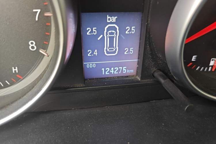 Used Haval H6 2014 Sport Version 1.5T Manual Two-Wheel Drive Elite Edition Odometer Close Up