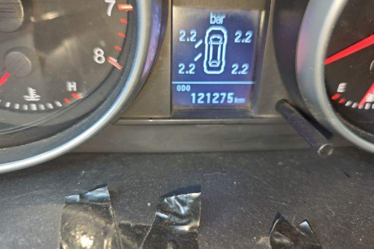 Used Haval H6 2014 Sport Edition 1.5T Manual 4x4 Elite Model Odometer Close Up