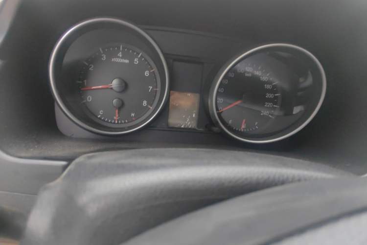 Used Haval H6 2014 Sport Version 1.5T Manual Two-Wheel Drive Elite Edition Odometer Close Up