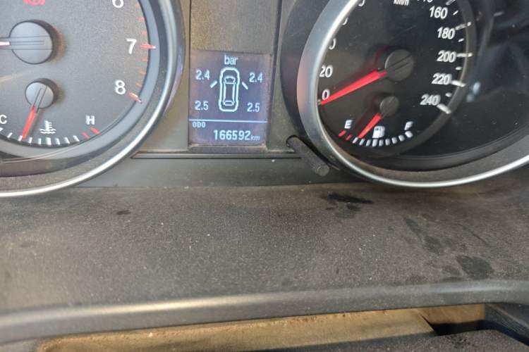 Used Haval H6 2014 Sport Version 1.5T Manual Two-Wheel Drive Elite Edition Odometer Close Up