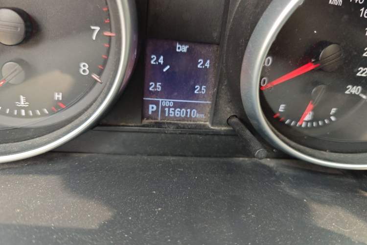 Used Haval H6 2014 Sport Edition 2.4L Automatic Elite Model Odometer Close Up