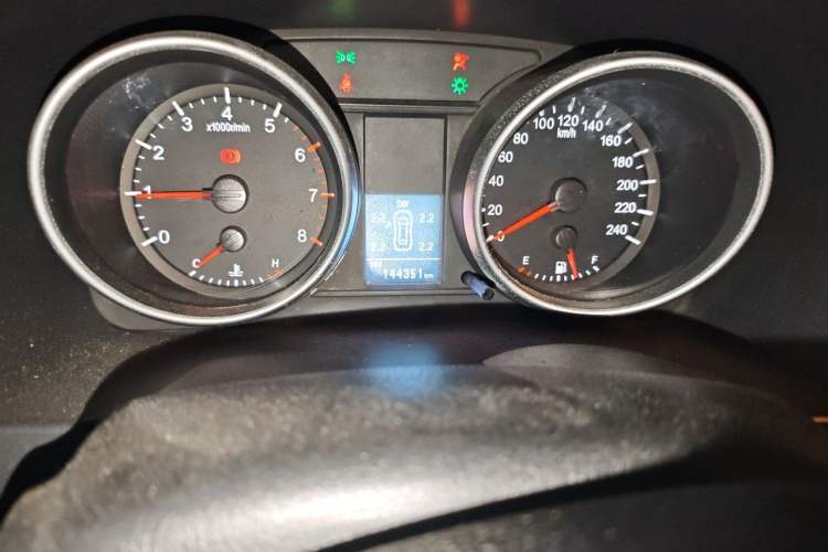 Used Haval H6 2014 Sport Version 1.5T Manual Two-Wheel Drive Elite Edition Odometer Close Up