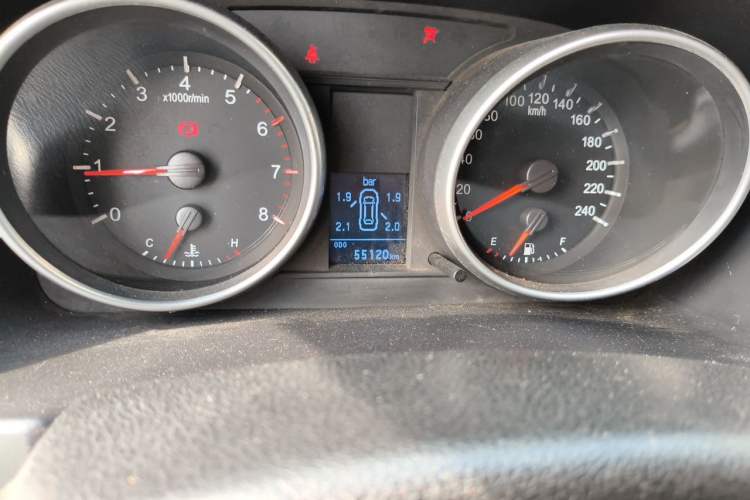 Used Haval H6 2014 Sport Version 1.5T Manual Two-Wheel Drive Elite Edition Odometer Close Up