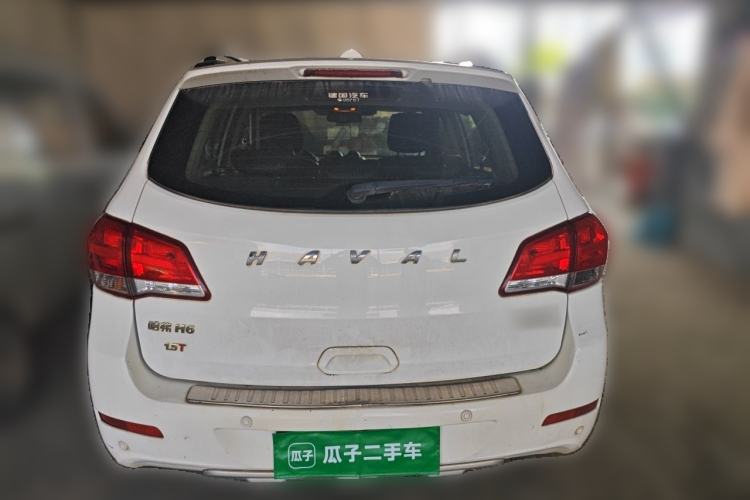 Used Haval H6 2014 Upgraded Model 1.5T Manual Two-Wheel Drive Elite Version Rear